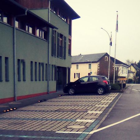Brasserie Beierhaascht บัชชาราช ภายนอก รูปภาพ